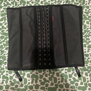 Waist Trainer